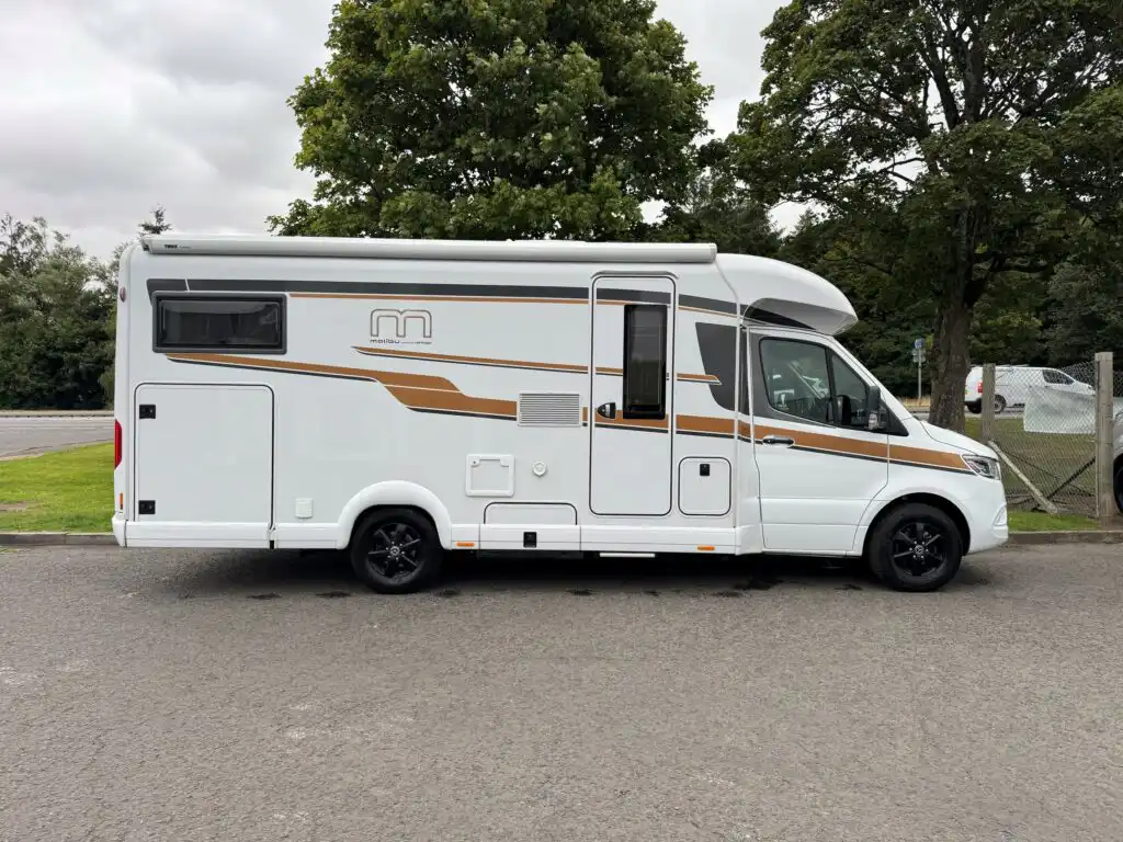 Malibu T490LE-RB