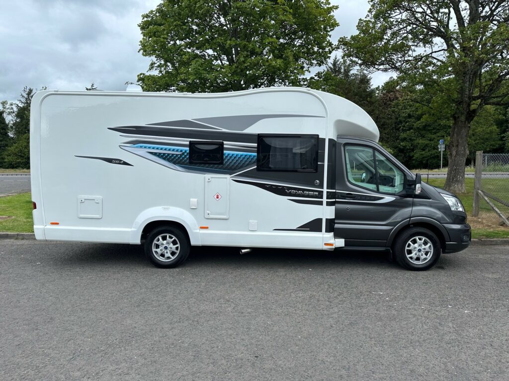 Swift Voyager 564