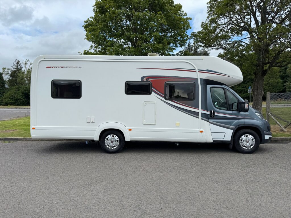 Auto-Trail Tracker RB