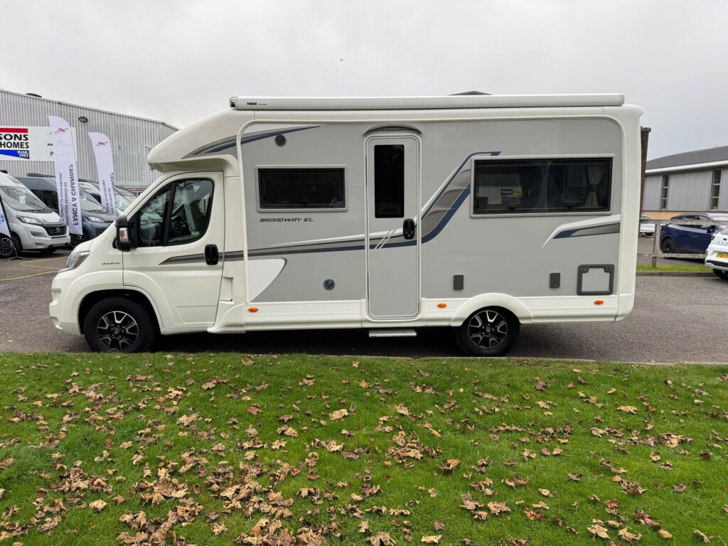 Auto-Sleepers Broadway EL