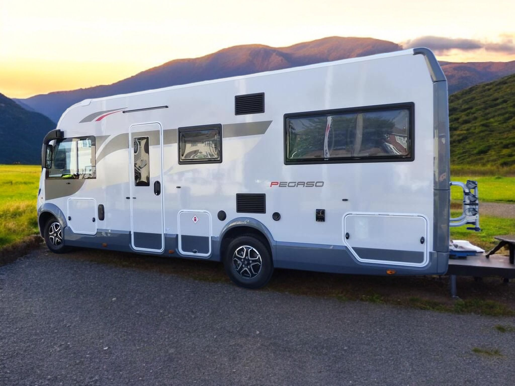 Roller Team Pegaso 745