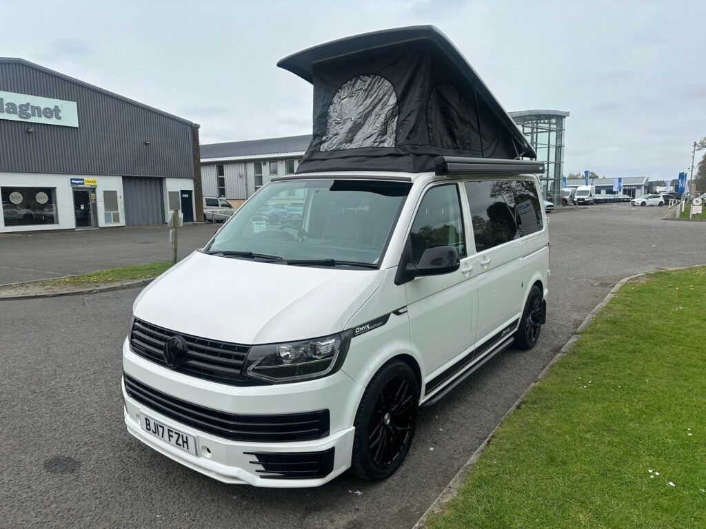 Volkswagen Highline VAN GIANT Onyx Edition